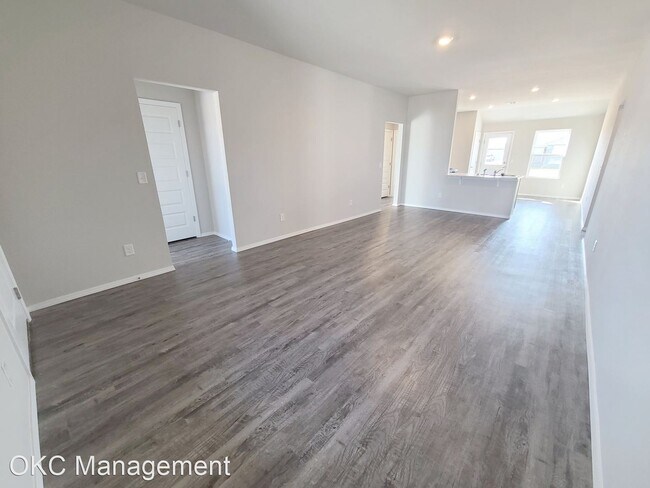 Foto del edificio - 4 br, 2 bath House - 526 SE 3rd Terrace