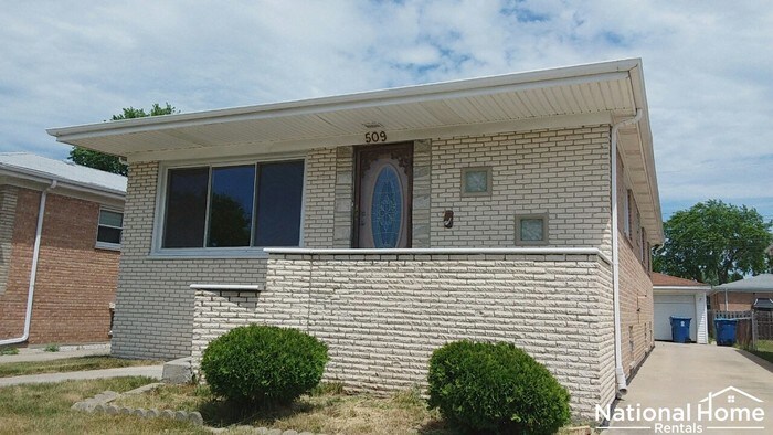 Primary Photo - 509 Yates Ave