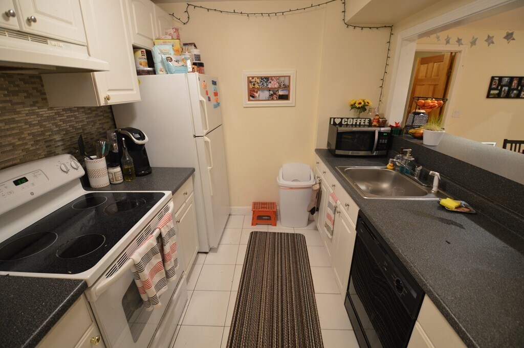 Foto principal - 94 Pleasant St