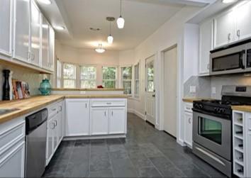 Foto del edificio - 2103 Nickerson St