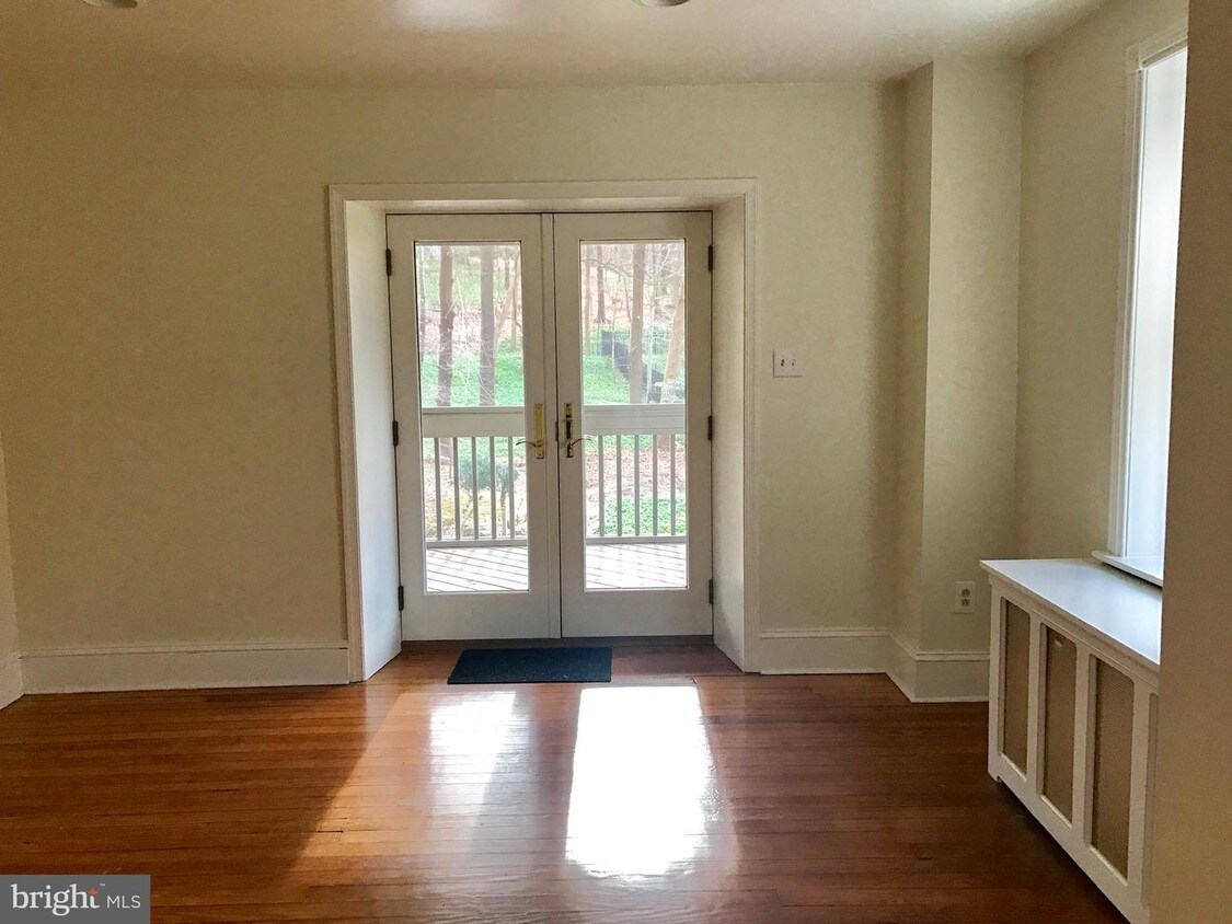 Foto principal - 98 Cherry Ln