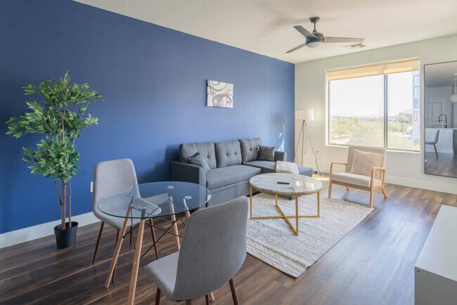 Building Photo - 701 W Rio Salado Pkwy
