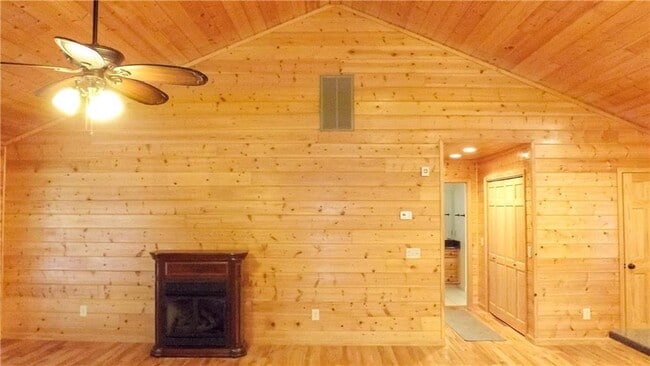 Building Photo - 103 K D Ln