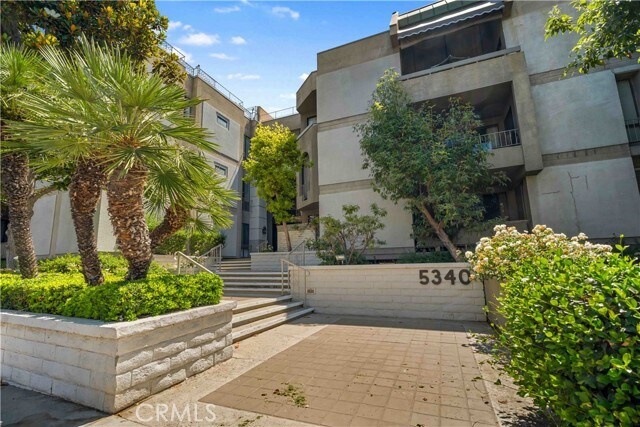 Foto del edificio - 5340 Yarmouth Ave