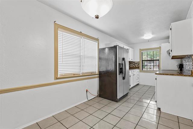 Foto del edificio - 615 Hillcrest St
