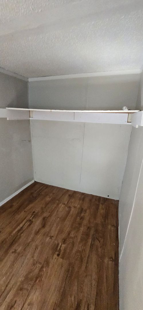 Foto del edificio - 2 Bed 1 Bath - Off Street Parking/Washer D...