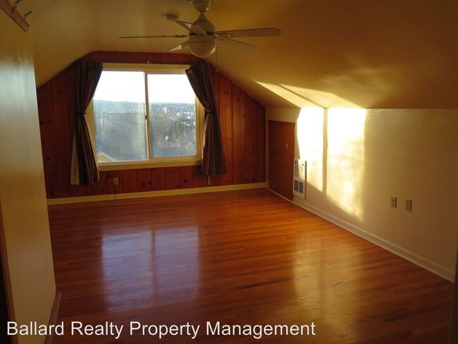 Building Photo - 315 NW 49th St