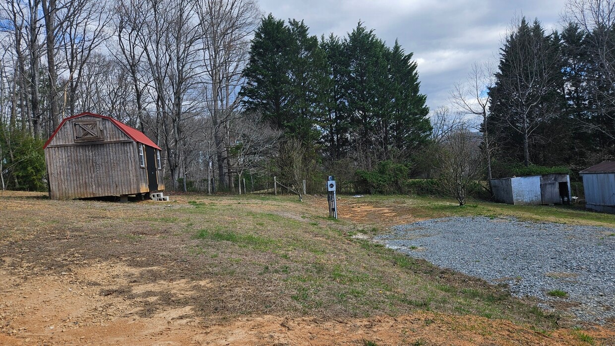 Building Photo - 122 Ashley Ln