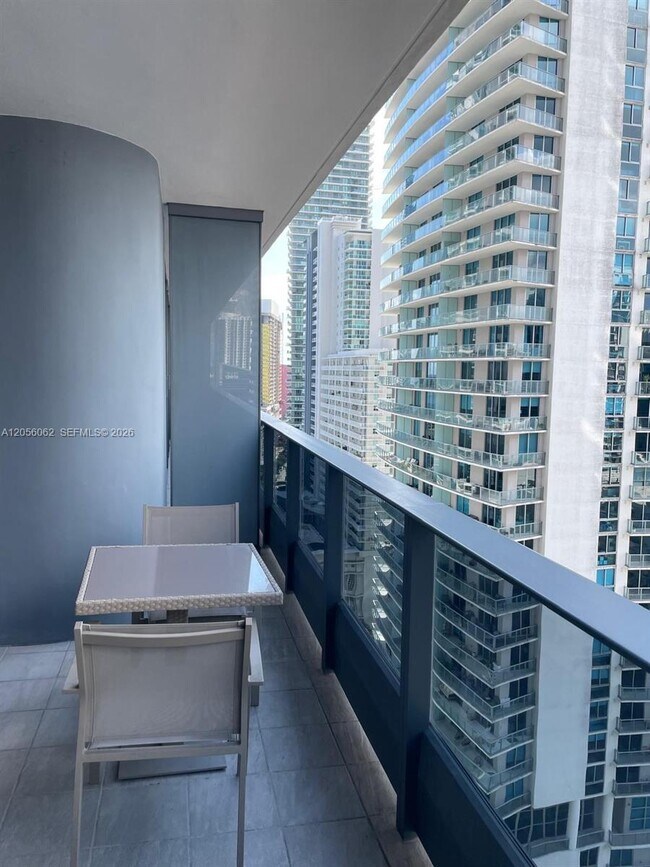 Foto del edificio - 1000 Brickell Plaza