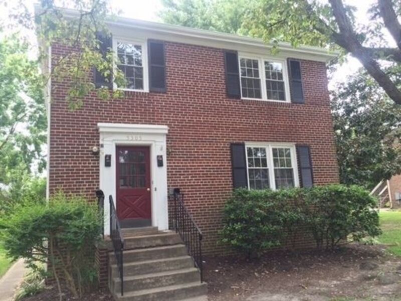 Primary Photo - 5305 W Franklin St