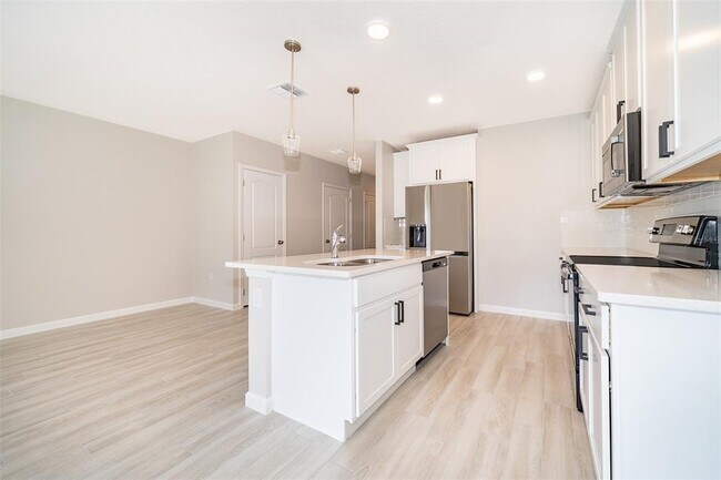 Foto del edificio - 4382 Campsite Lp