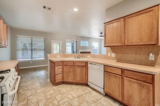 Building Photo - 4 br, 2 bath House - 20507 Jasmine Leaf Trail