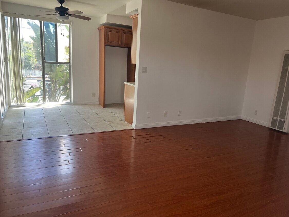 Foto principal - 18321 Malden St