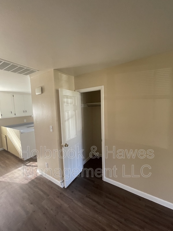 Foto del edificio - 3613 Highland Dr