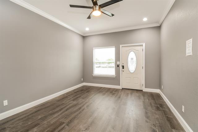 Foto del edificio - 1202 Alisa Ln.