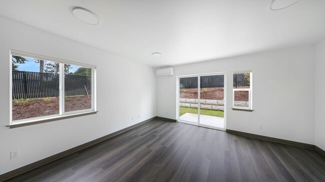 Building Photo - New Construction - 2 Bed 1.5 Bath - Pet Fr...