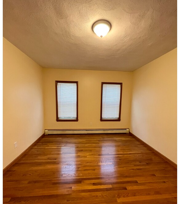 Foto del edificio - 225 Holland St