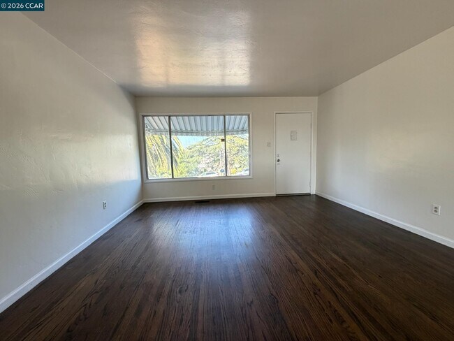 Foto del edificio - 551 5th St