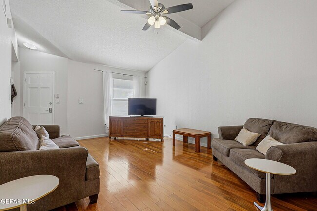 Building Photo - 11429 Chickasaw Dr