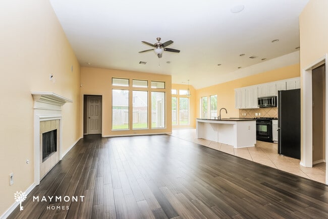 Building Photo - 13043 Golden Water Ct