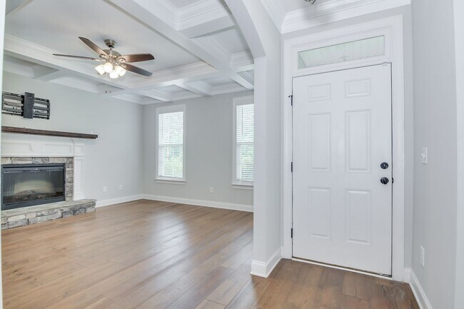 Foto del edificio - Beauty in Riverwood on Corner Lot!