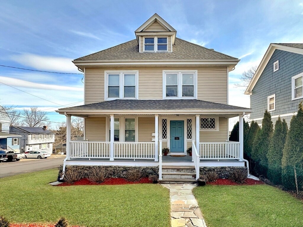 36 Reed St Unit 2, Dedham, MA 02026 Room for Rent in Dedham, MA