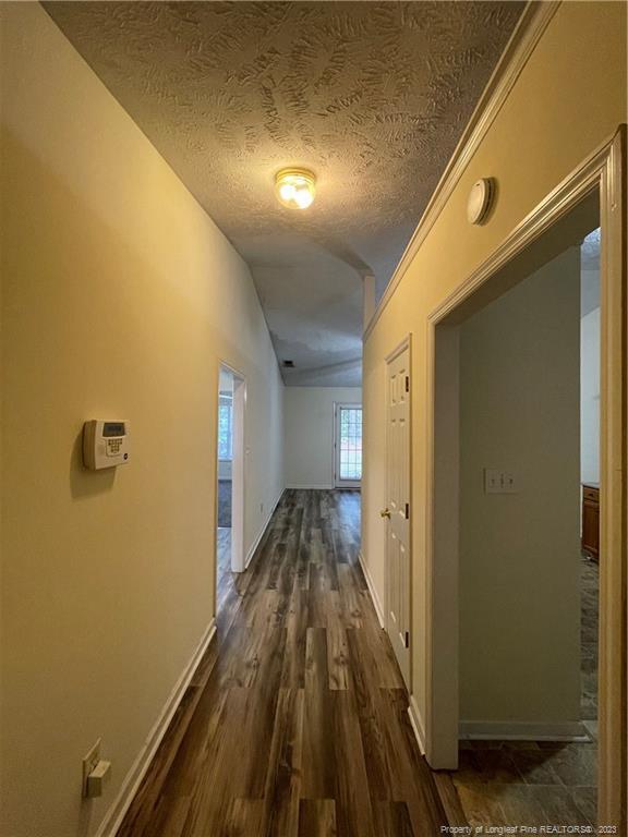 Building Photo - 522 Longview Dr