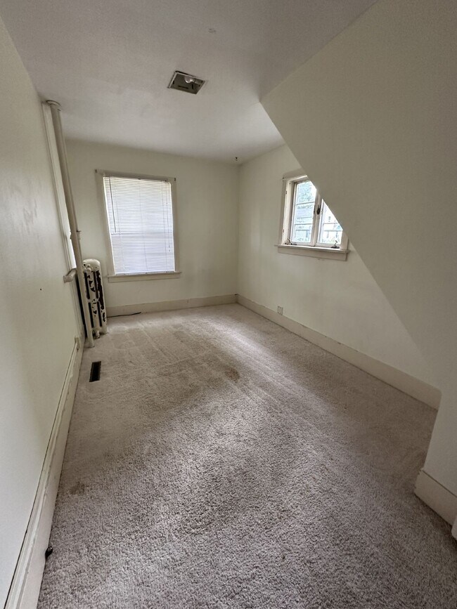 Foto del edificio - Exciting 4 Bed 1 Bath close to UWEC!