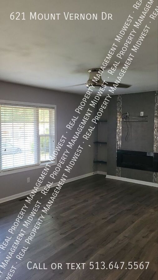 Foto del edificio - 621 Mt Vernon Dr