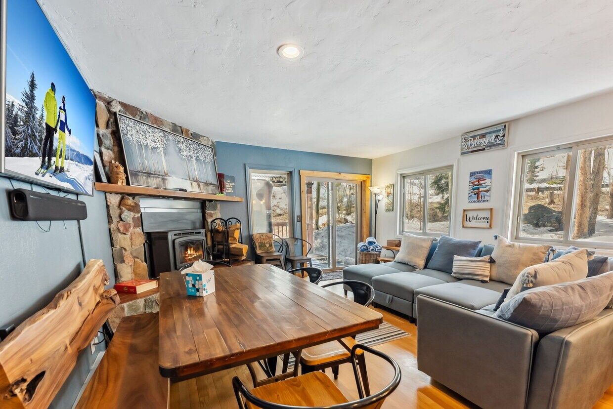 Foto principal - 876 Broken Lance Dr