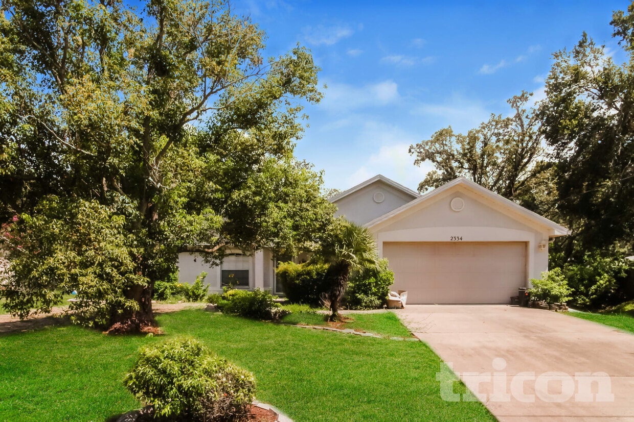 Foto principal - 2334 Danforth Rd