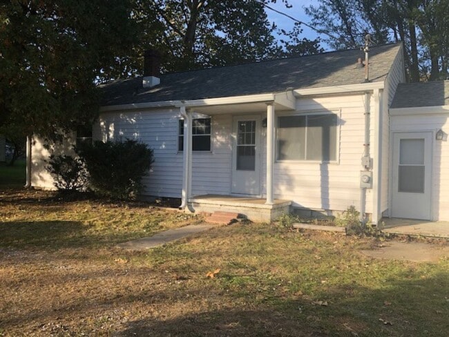 Building Photo - Newly renovated 2 Bedroom country home!