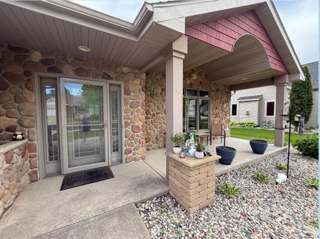 Building Photo - 4363 Memorial Cir