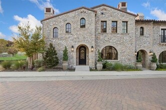Building Photo - 76 Cortes Dr