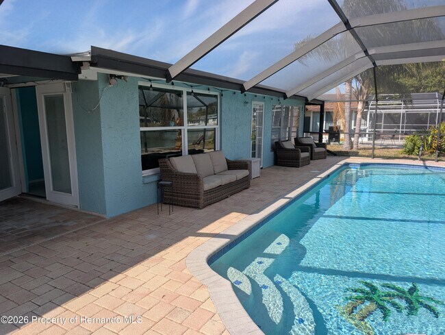 Foto del edificio - 10310 Amadeus Dr