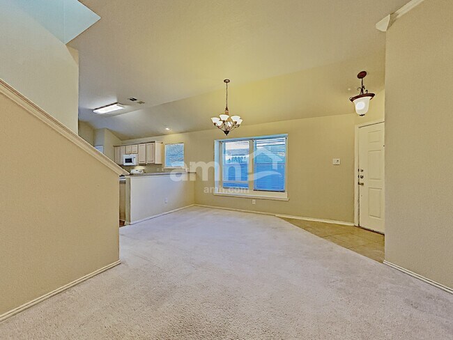 Foto del edificio - 1637 Myrtle Dr