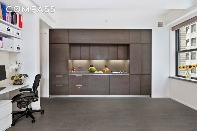 Foto del edificio - 18-20 Pine St