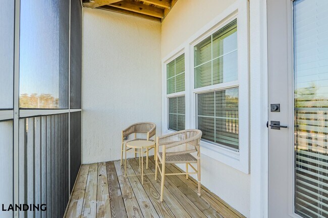 Building Photo - 5001 Willowgate Lp