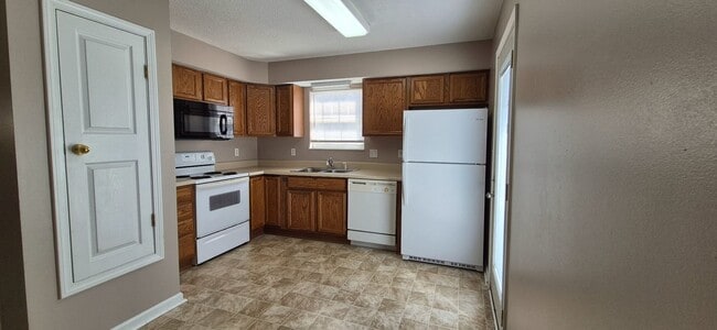 Building Photo - 4701 Scepter Way