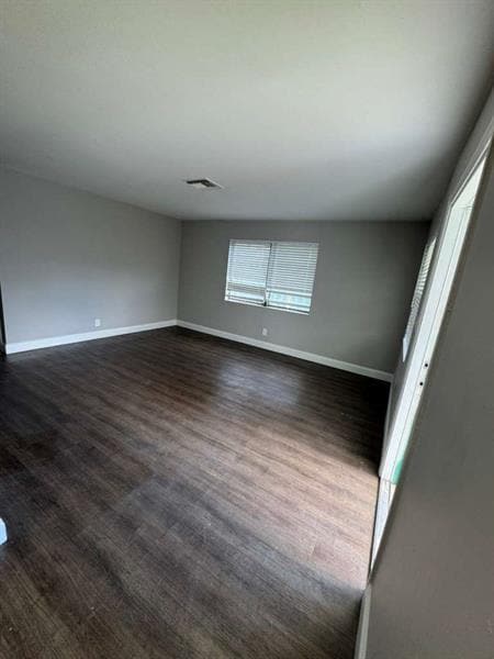 Foto del edificio - 518 SW 20th Ave