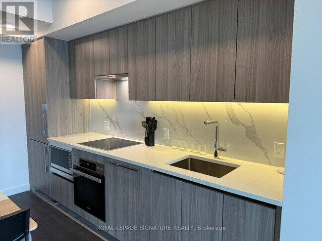 Photo du bâtiment - 3 Concord Cityplace Wy