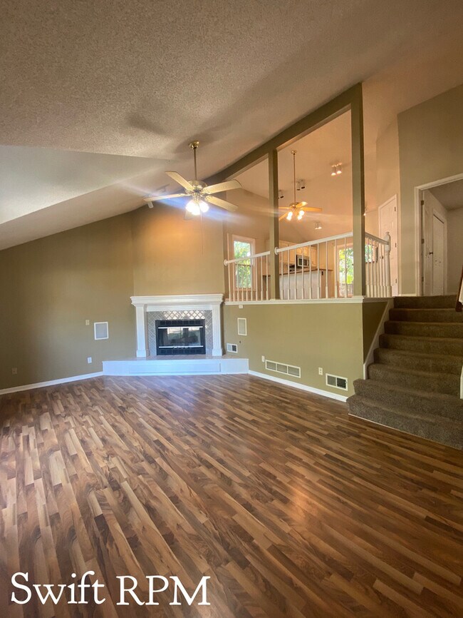 Foto del edificio - 8606 N Lydia Ave