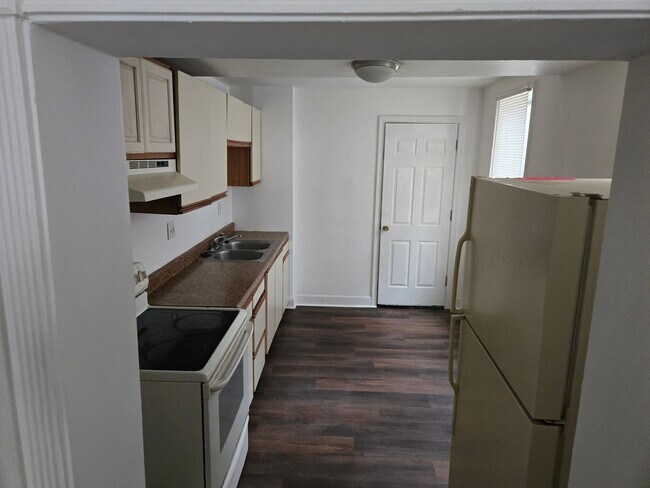 Foto del edificio - 3 Bedroom townhouse in Wilmington