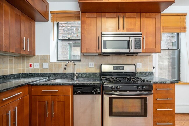 Photo - 98 North St Apartment