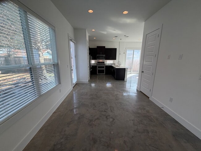 Building Photo - Midtown Modern Brentwood - Dynamite Home