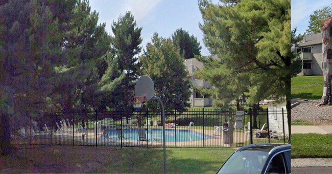 Building Photo - 806 Thornton Ct