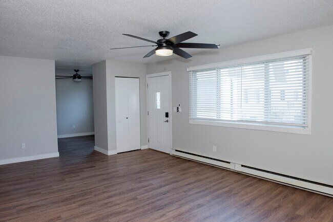 Foto del edificio - 950 5th Ave W