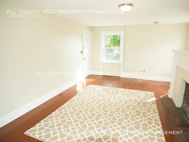 Foto del edificio - 1205 Ridge Rd NW