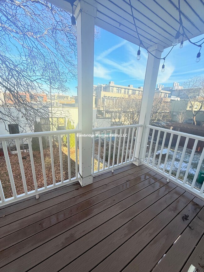 Foto del edificio - 89 Allston St