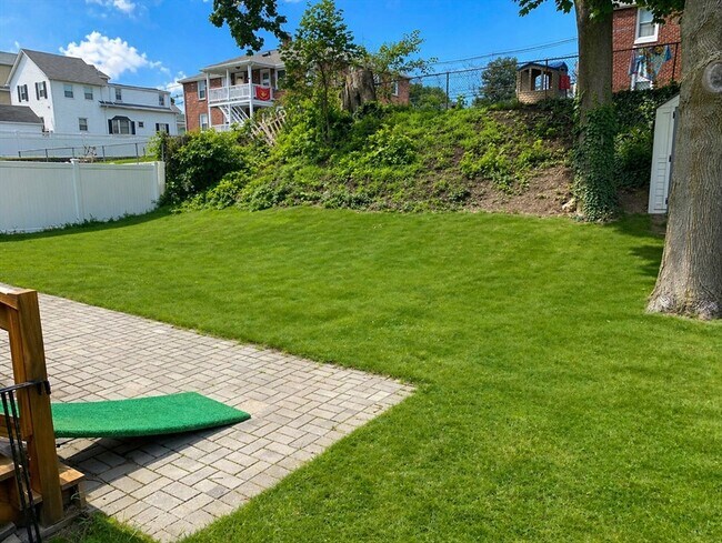 Foto del edificio - 53 Gale St